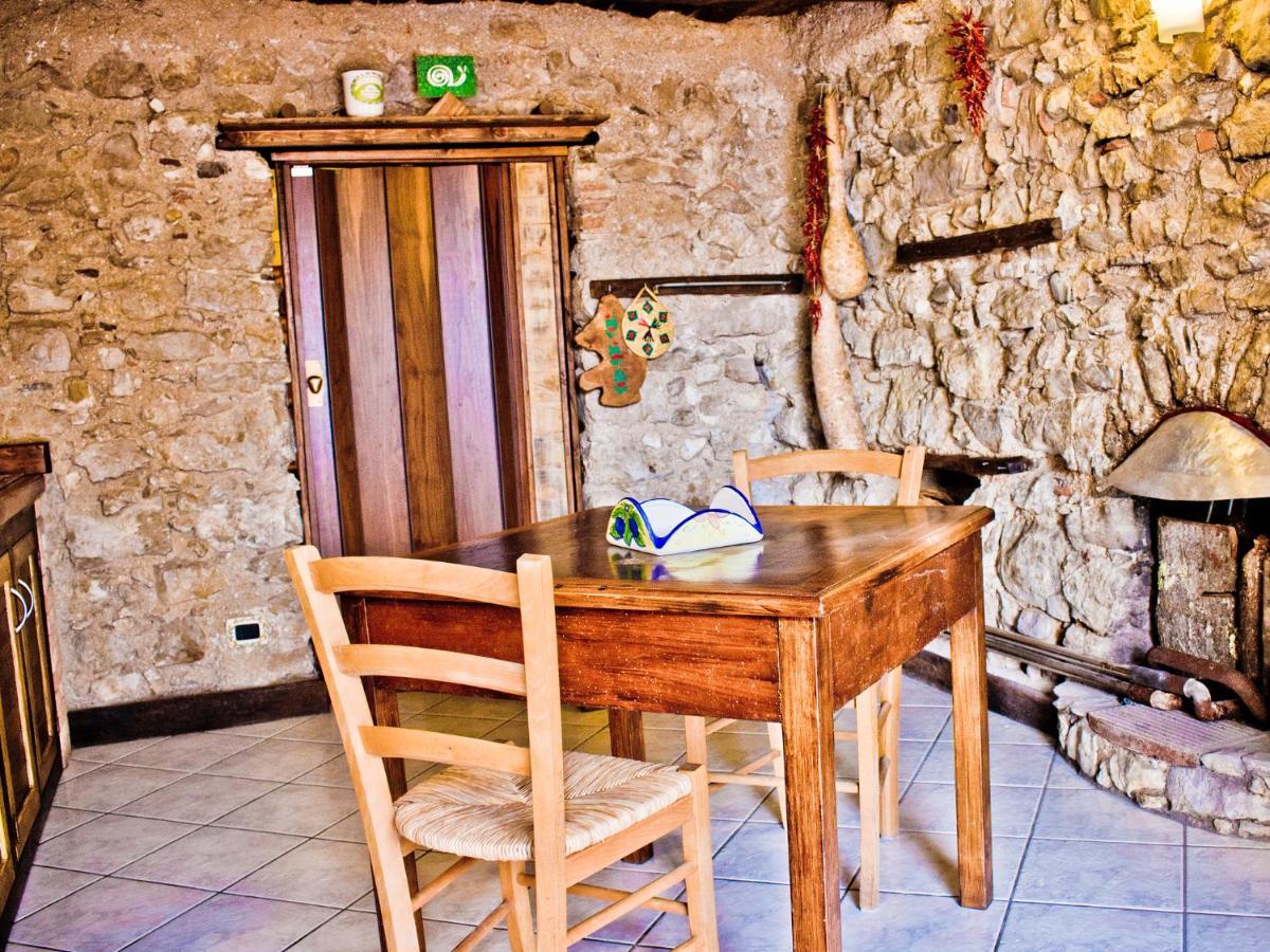 Bed and Breakfast La Chiocciola à Trentinara Extérieur photo