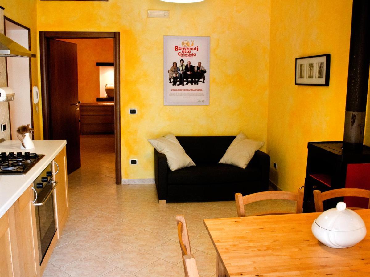 Bed and Breakfast La Chiocciola à Trentinara Extérieur photo
