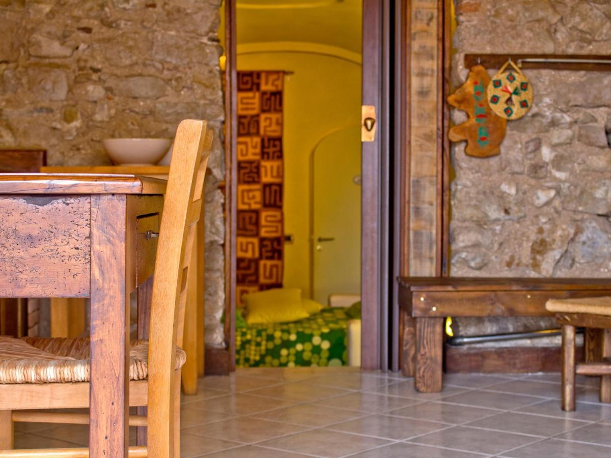 Bed and Breakfast La Chiocciola à Trentinara Extérieur photo