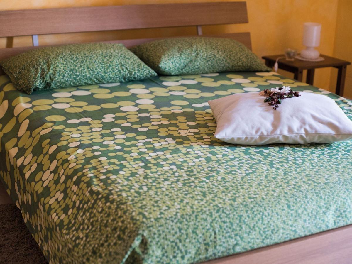 Bed and Breakfast La Chiocciola à Trentinara Extérieur photo