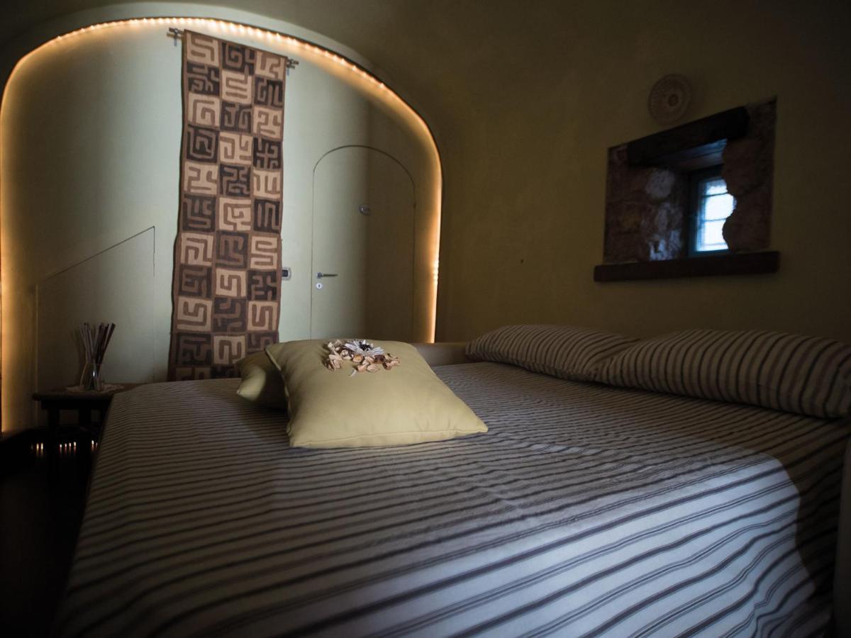 Bed and Breakfast La Chiocciola à Trentinara Extérieur photo