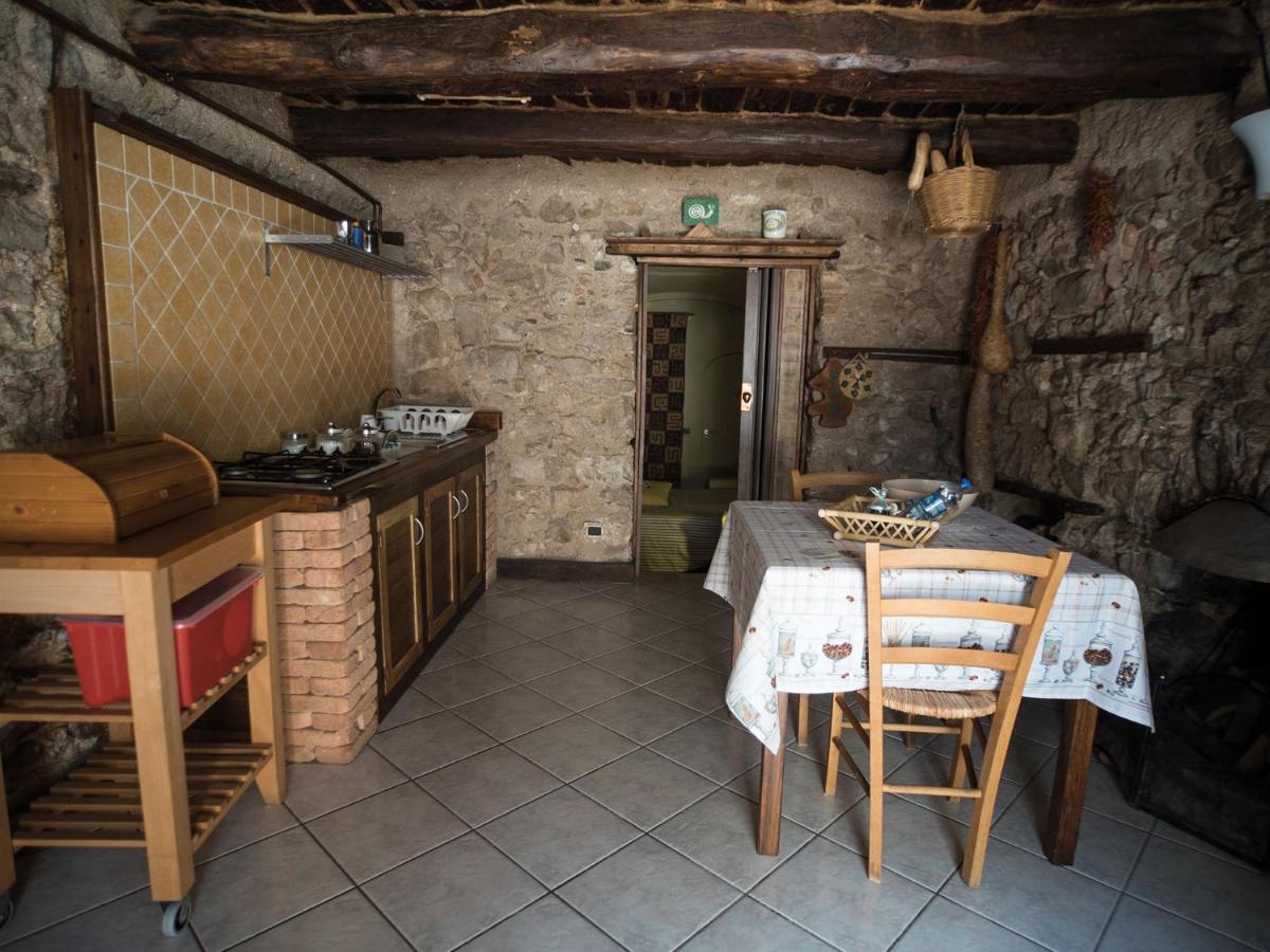 Bed and Breakfast La Chiocciola à Trentinara Extérieur photo